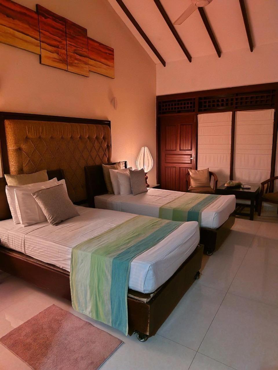 Wet Water Resort Gampaha Exterior foto