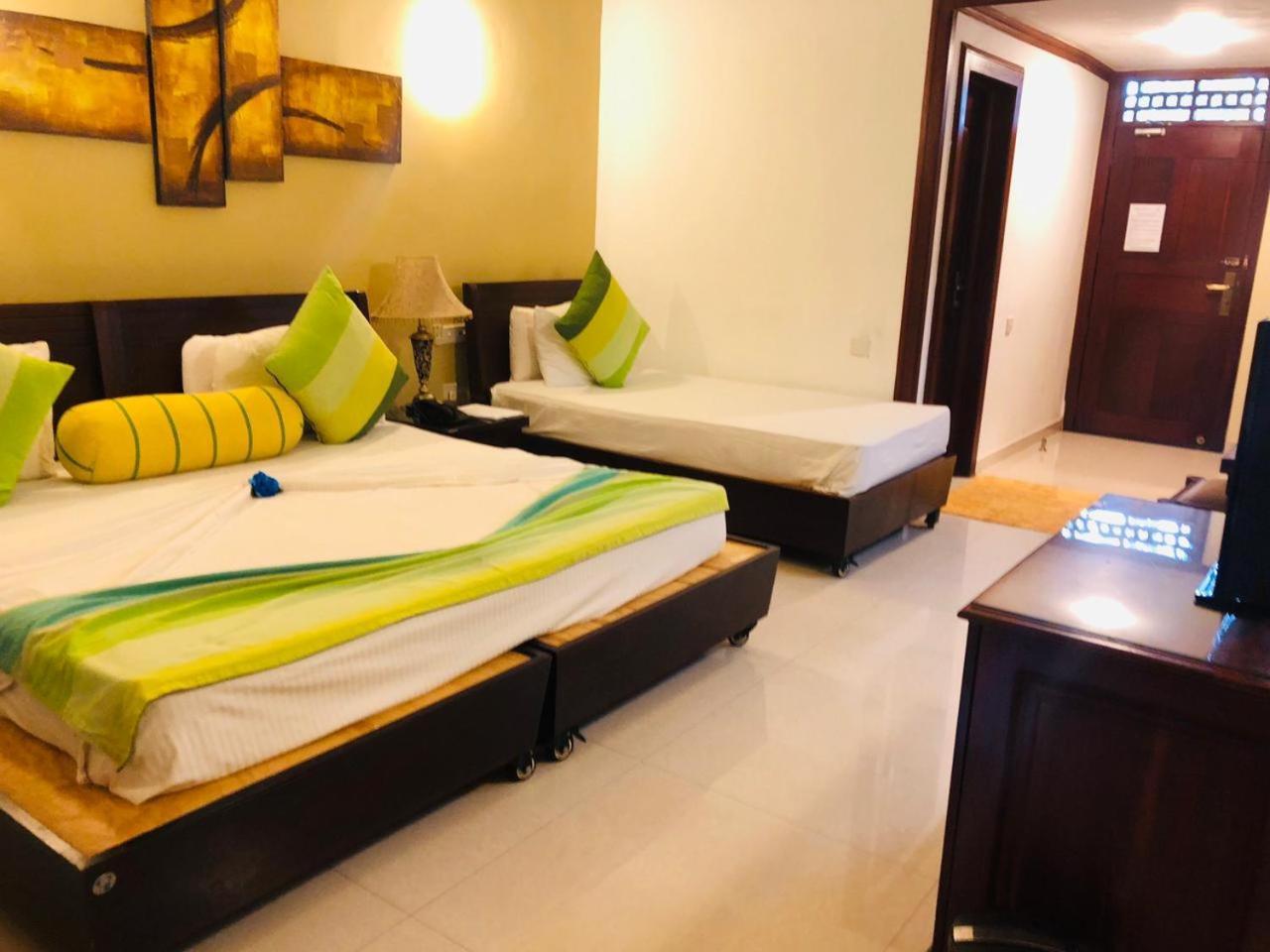 Wet Water Resort Gampaha Exterior foto