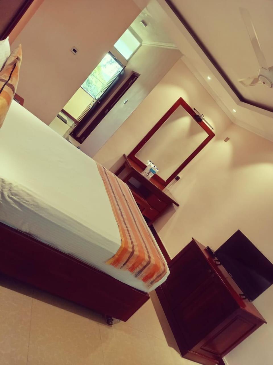 Wet Water Resort Gampaha Exterior foto