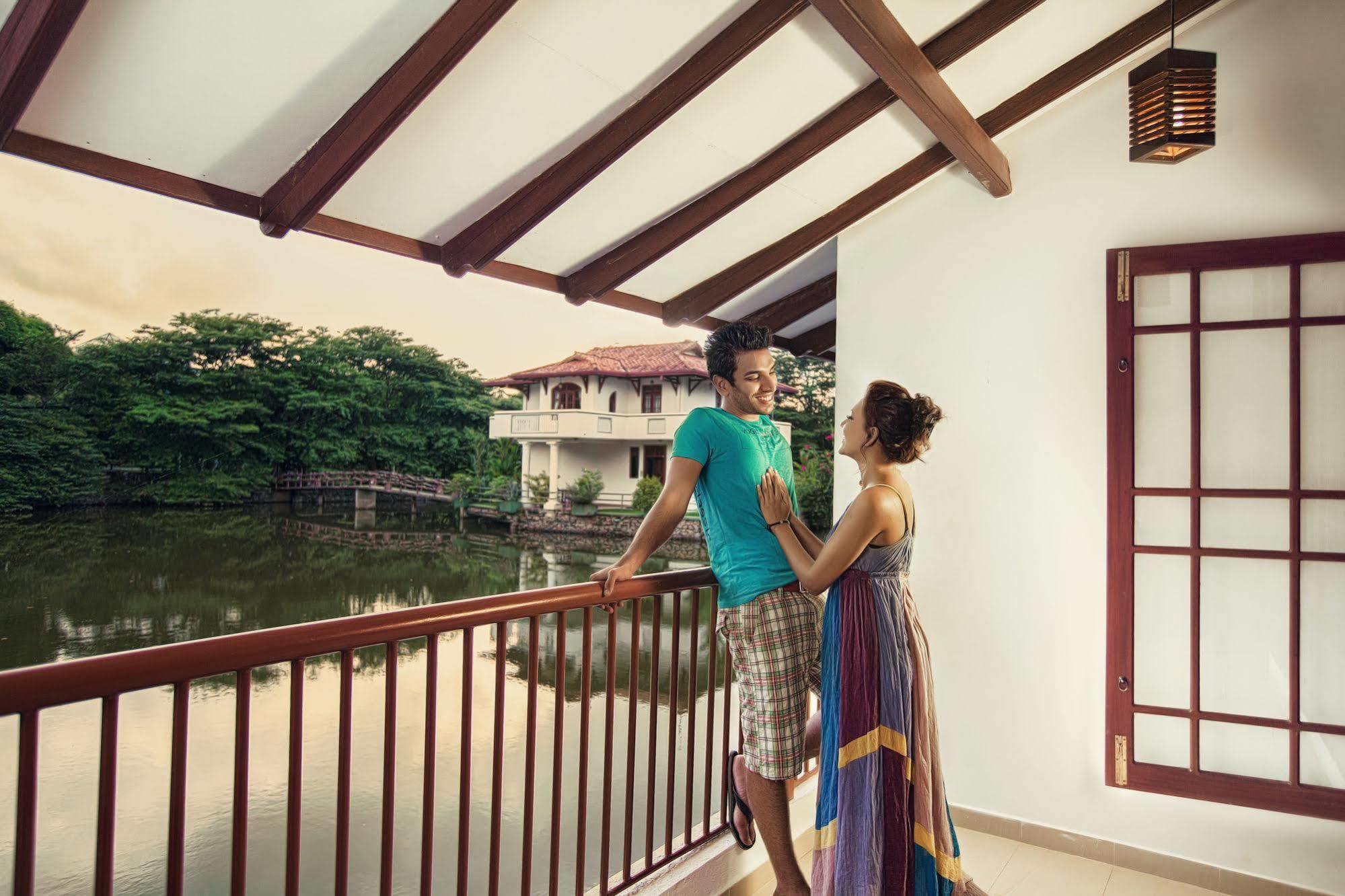 Wet Water Resort Gampaha Exterior foto